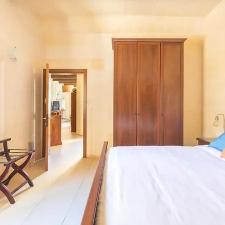 Inzolia - Peaceful With Pool Il-Pergla