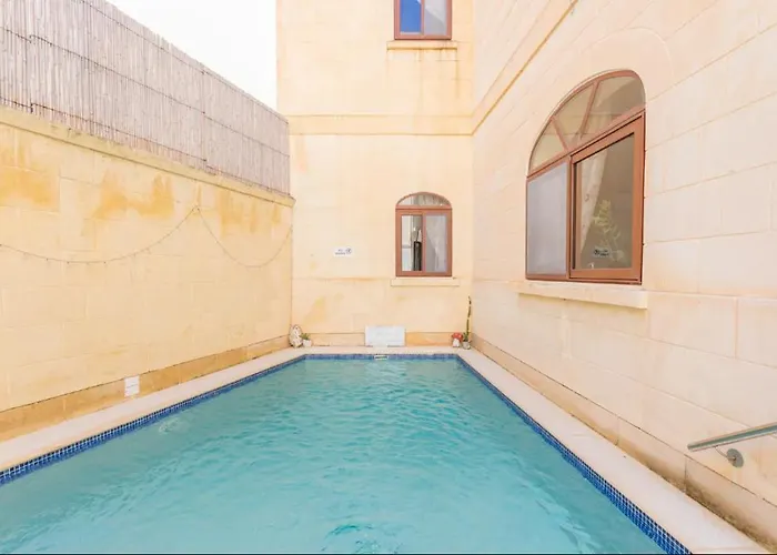 Inzolia - Peaceful With Pool *