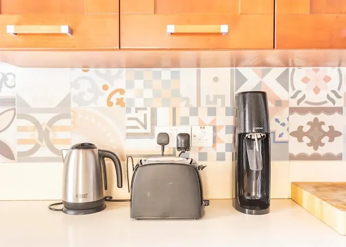 Inzolia - Peaceful With Pool *